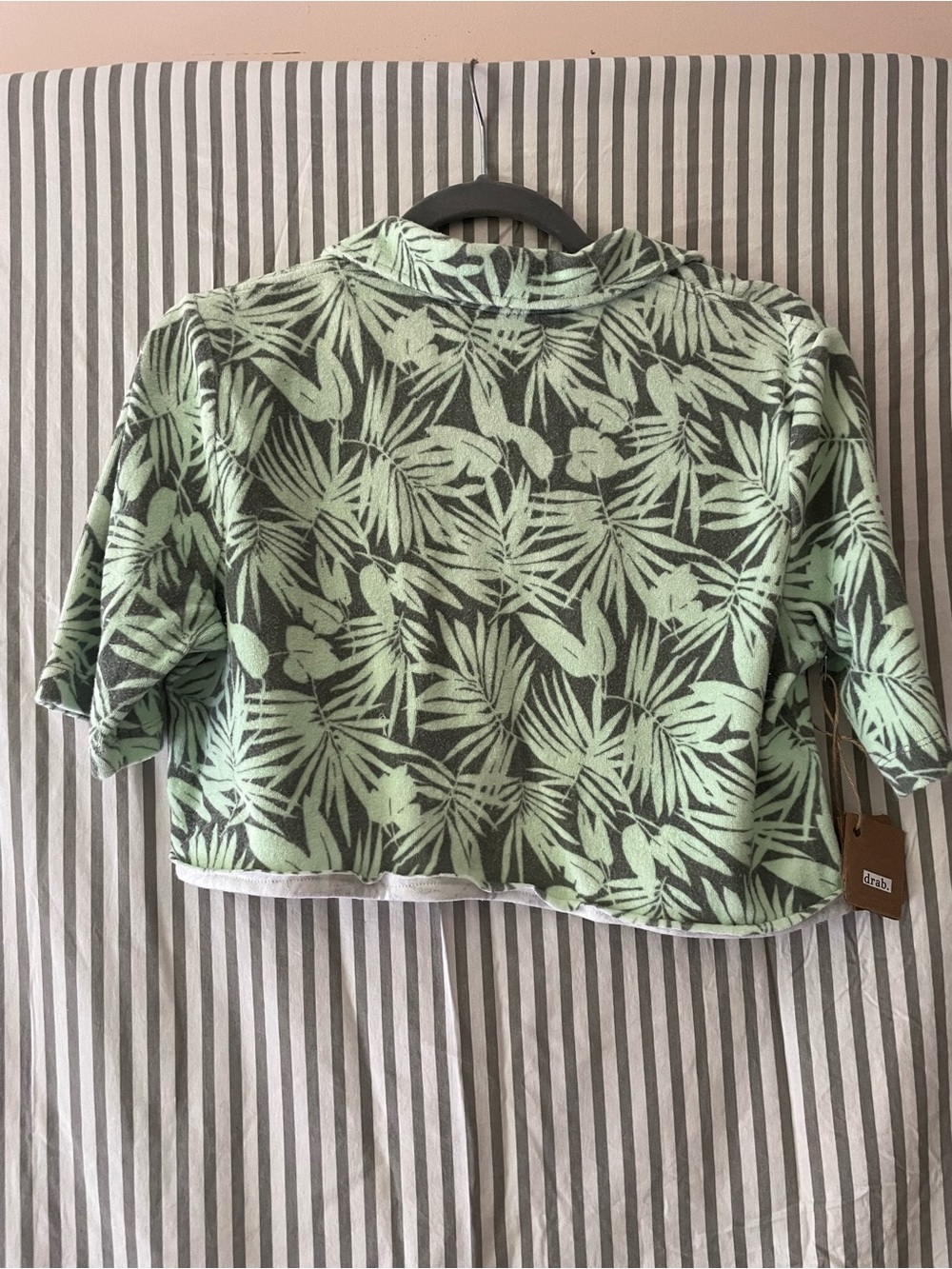 Tropical Leaf Terry Polo Crop Top - Picture 3 of 3